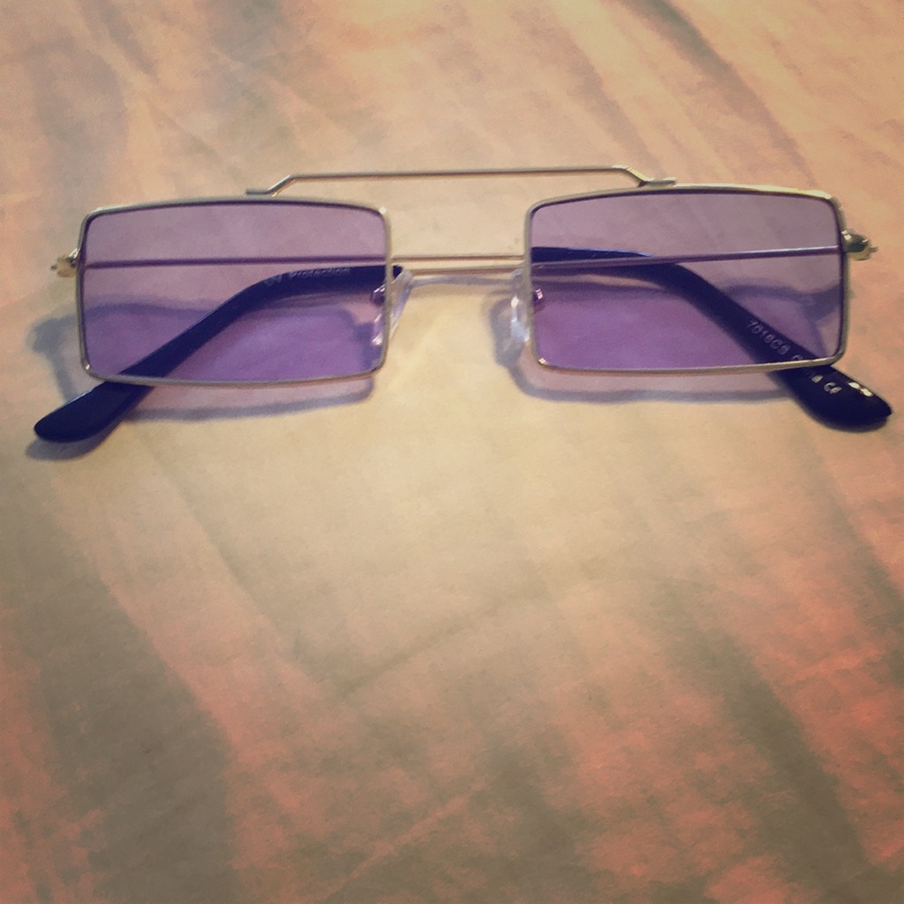 Purple rectangle sunglasses